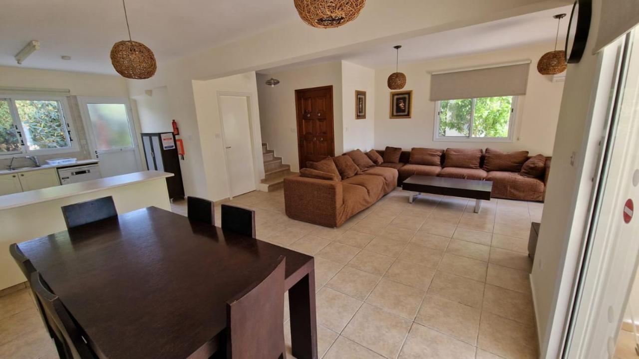 Villa Sofia Coral Bay Exteriér fotografie